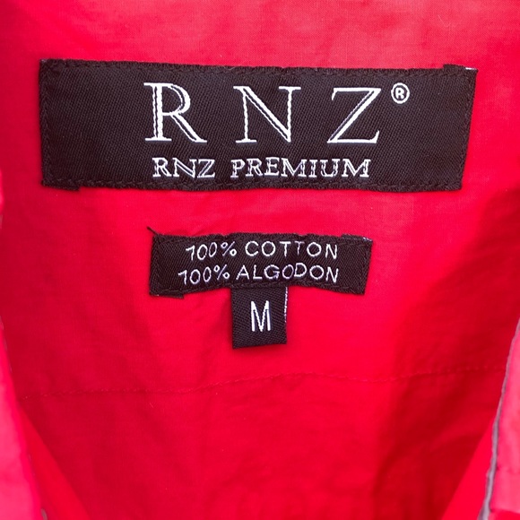 NWT NEW RNZ Premium Medium Shirt Red Button Up Short Sleeves Cotton - Picture 4 of 4
